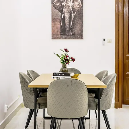 Elizabeth By True Estate Budapest